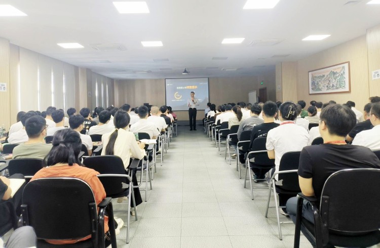 育才樹(shù)人，輔弼共興——組織增長(zhǎng)之打造左膀右臂專題培訓(xùn)